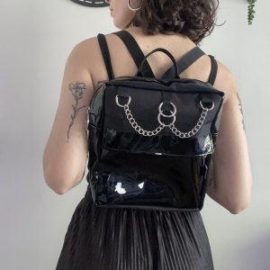 8D60C16B-C512-4433-871B-BD64758BFF5A